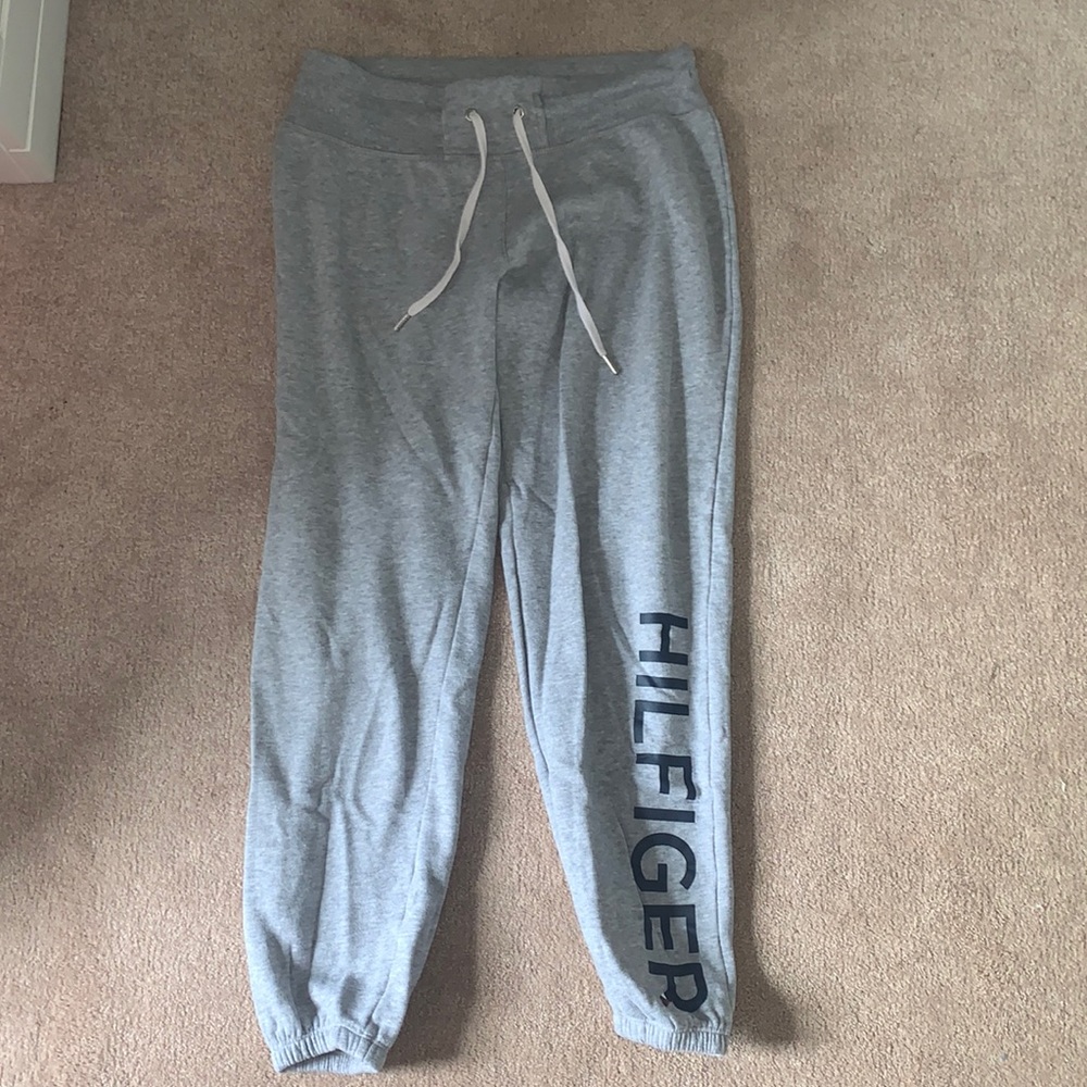 Tommy Hilfiger joggers